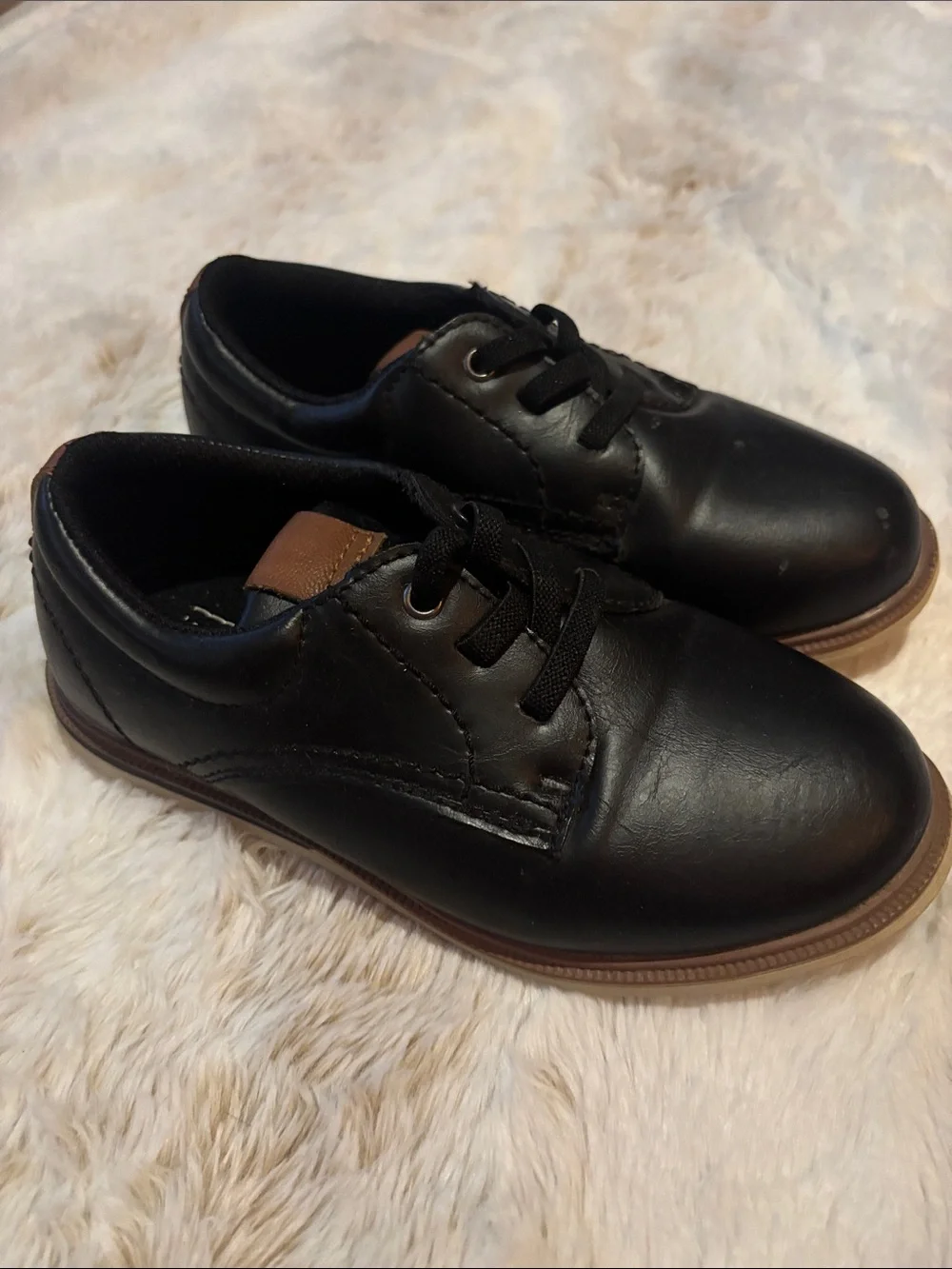 Boys' Black Dress Lace-Up Shoes with Brown Accent